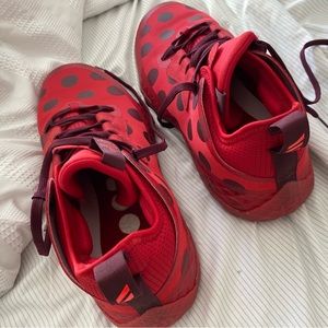 Adidas Harden size 16